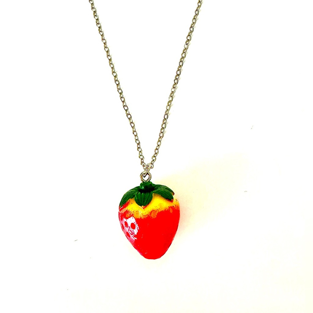 STRAWBERRY Pendant Silver Necklace